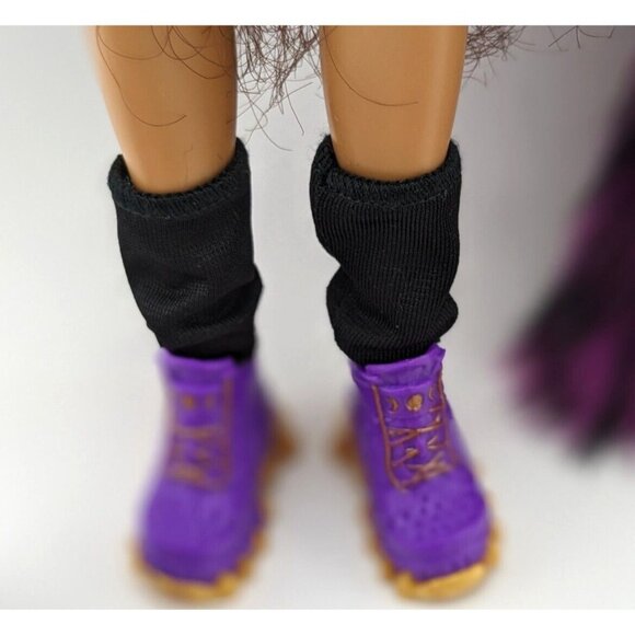 Monster High Clawdeen Wolf G3 Signature Boo Crew Crescent Cat  with Accessories - Picture 11 of 16